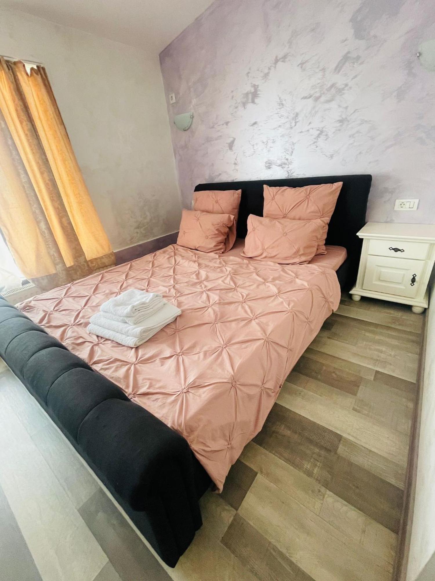 Urban Suites Яссы Экстерьер фото