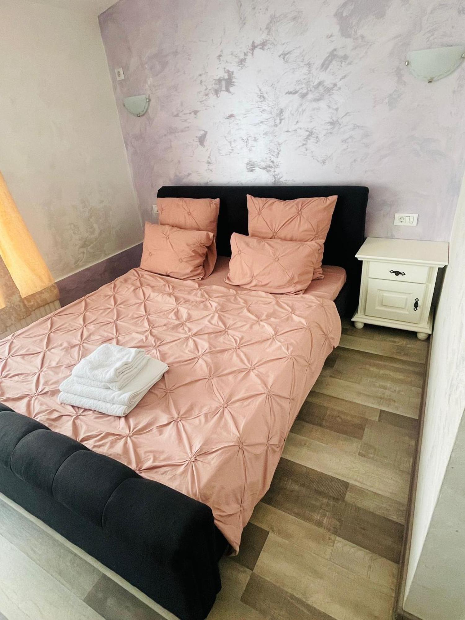 Urban Suites Яссы Экстерьер фото